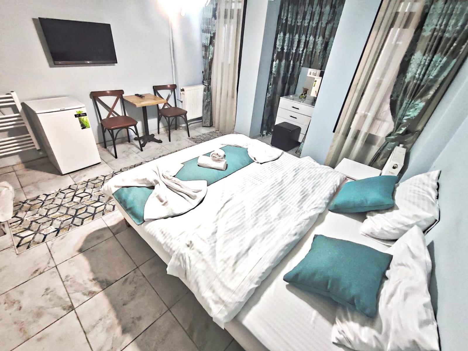 Taksim Rozenda Residence Hotel Provincia di Provincia di Istanbul Esterno foto
